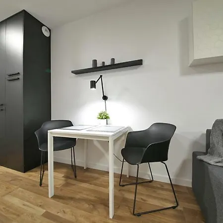 Legnicka 59! Modern Διαμέρισμα Βρότσλαβ